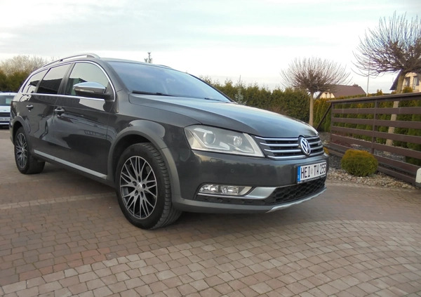 Volkswagen Passat cena 42200 przebieg: 289000, rok produkcji 2014 z Mogilno małe 667